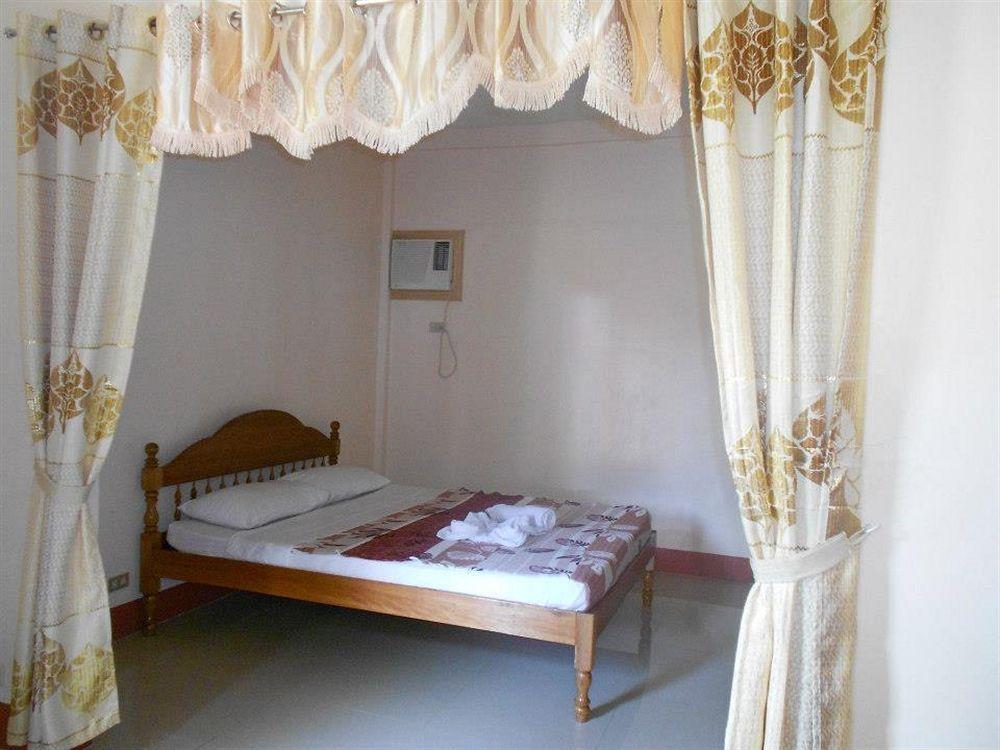 Tia Mers Guest House Пуэрто-Принцеса Экстерьер фото