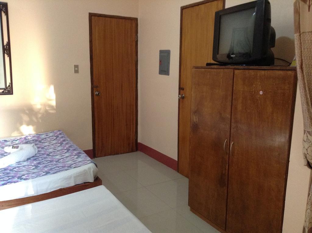 Tia Mers Guest House Пуэрто-Принцеса Экстерьер фото