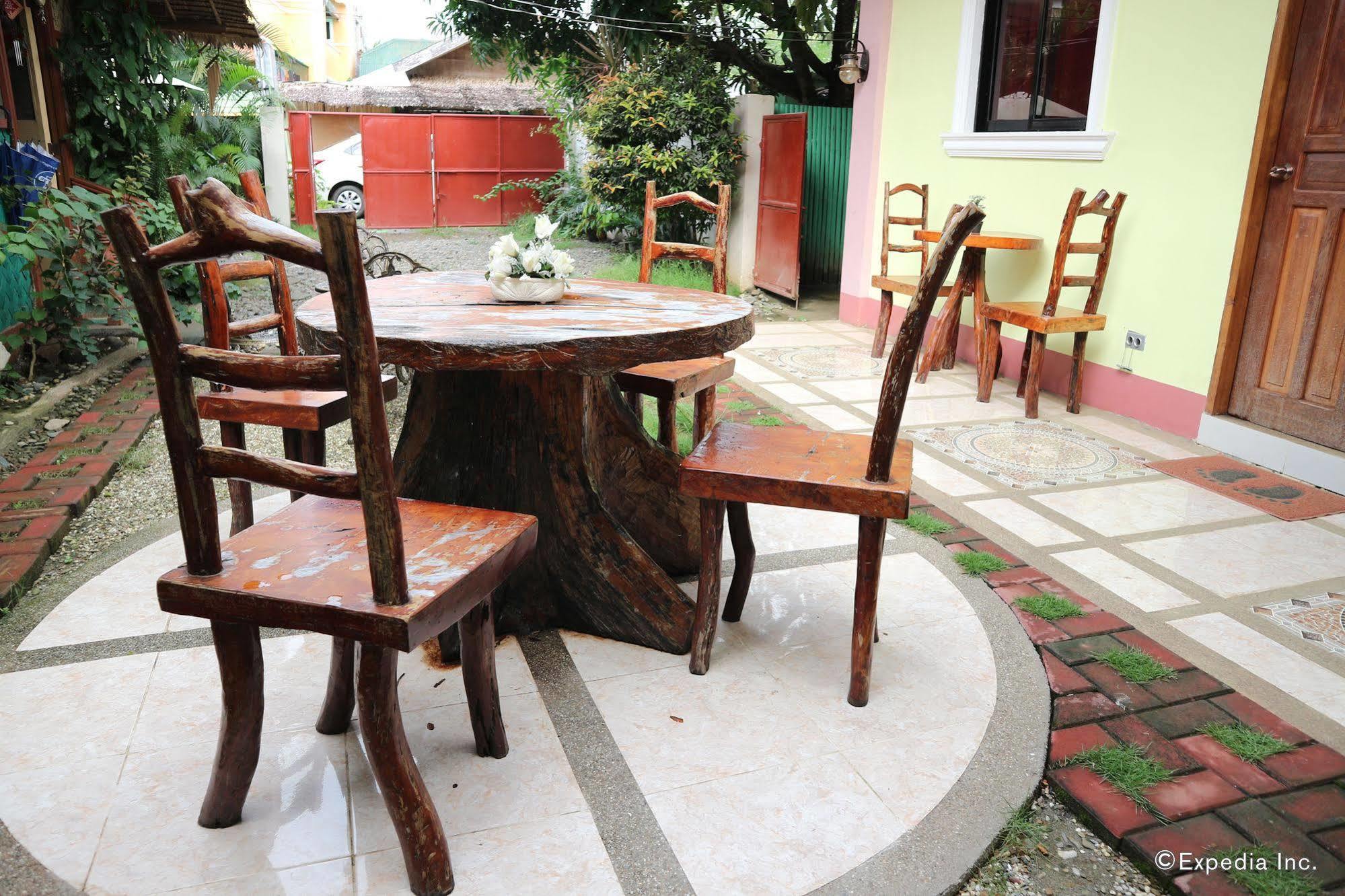 Tia Mers Guest House Пуэрто-Принцеса Экстерьер фото