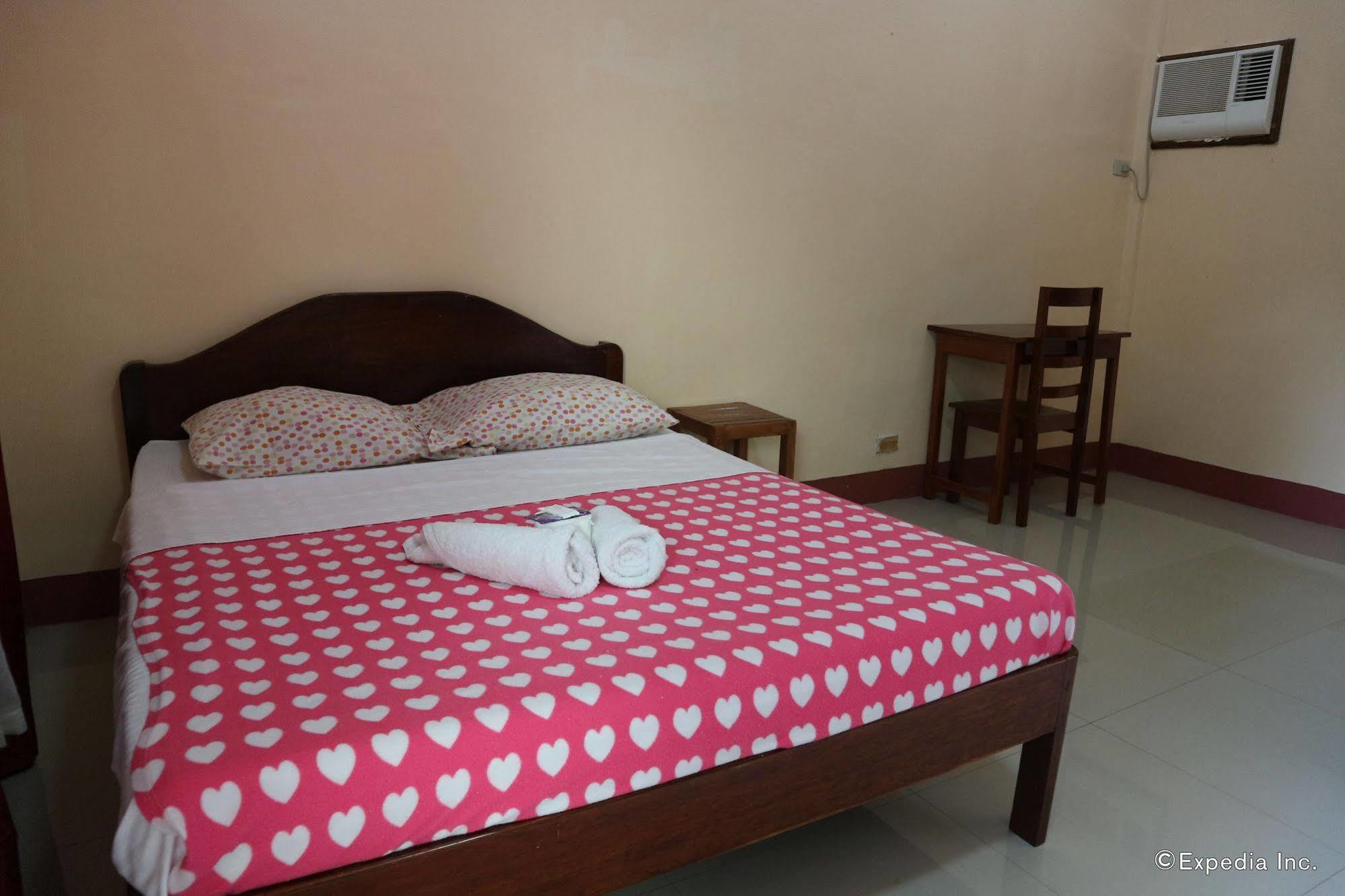 Tia Mers Guest House Пуэрто-Принцеса Экстерьер фото