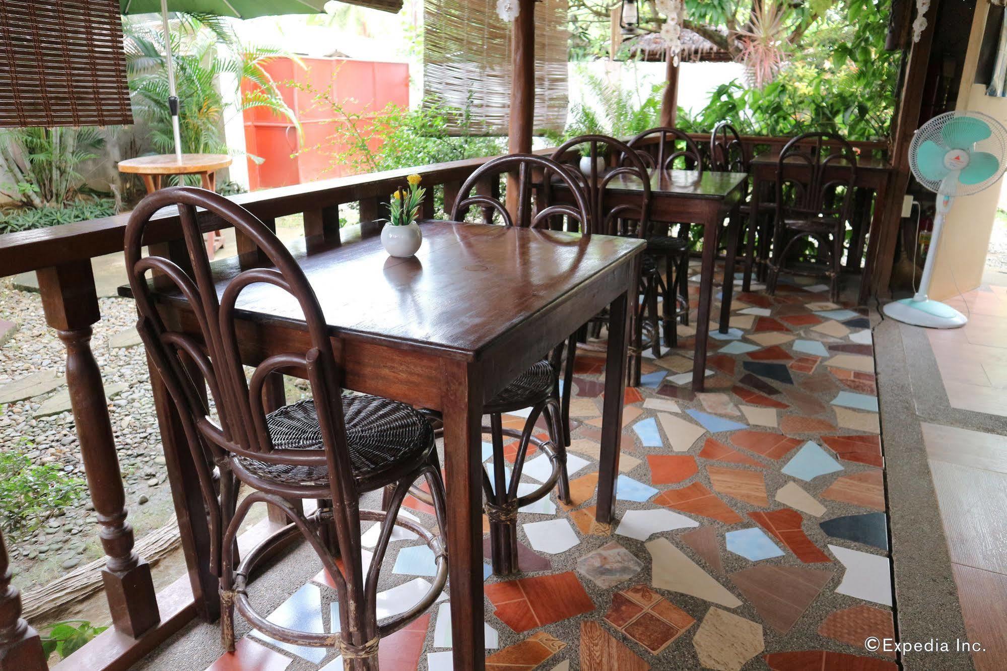 Tia Mers Guest House Пуэрто-Принцеса Экстерьер фото