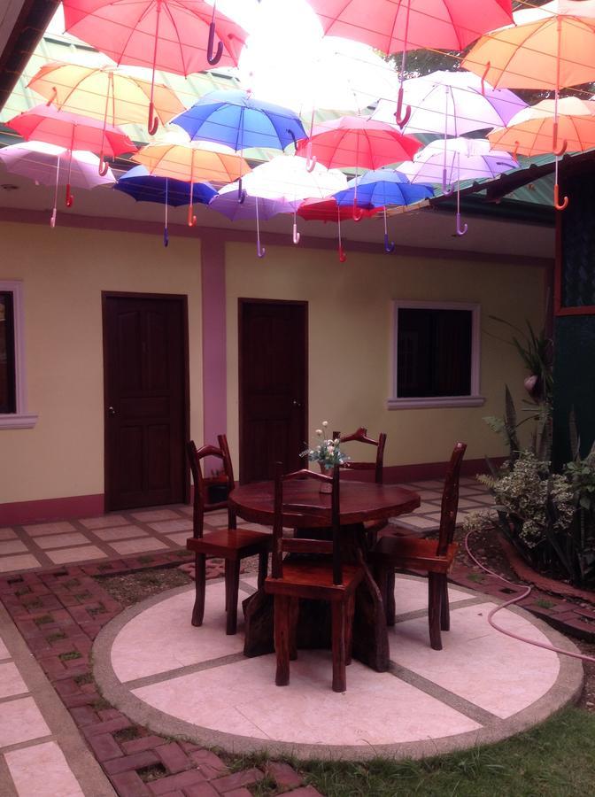 Tia Mers Guest House Пуэрто-Принцеса Экстерьер фото